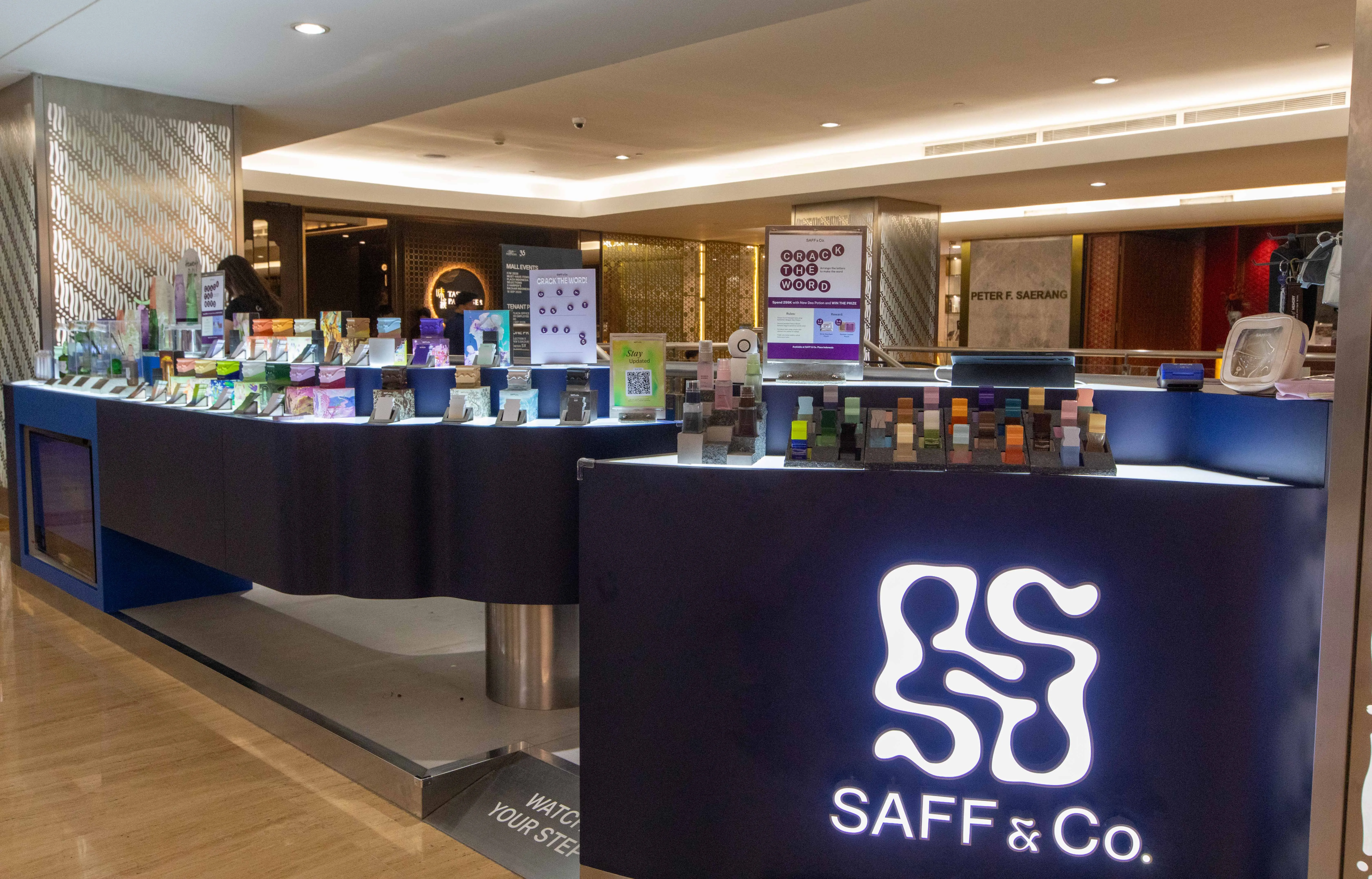 Saff & Co. Temporary Store